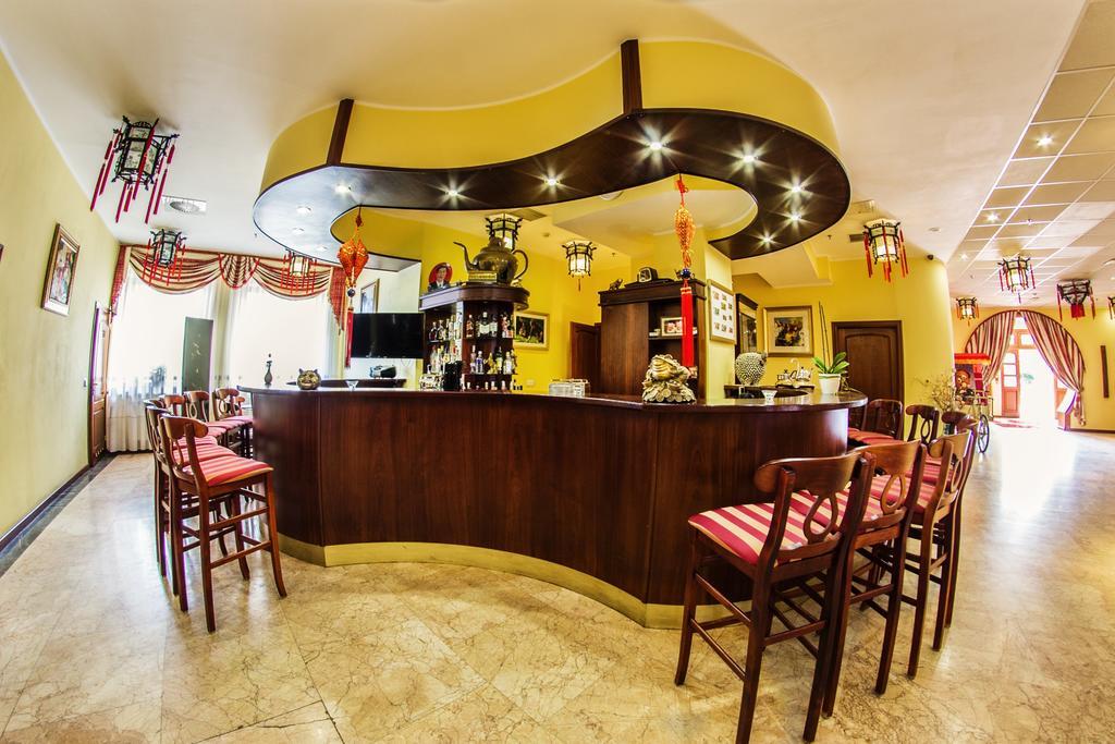 Hotel Pekin Władysławowo Екстериор снимка
