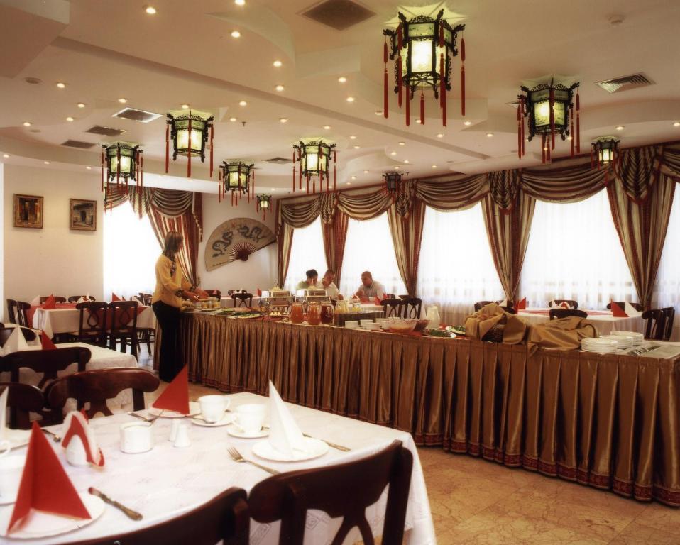 Hotel Pekin Władysławowo Екстериор снимка